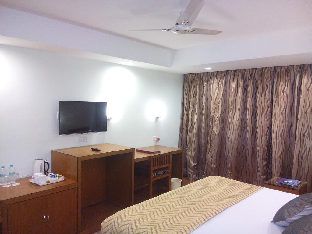 Hotel Kalinga Ashok بوهفانيشفار المظهر الخارجي الصورة